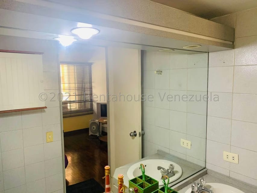 Apartamento (1 Nivel) en Alquiler en La Campiña, Distrito Metropolitano - 23