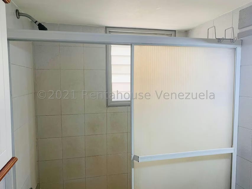 Apartamento (1 Nivel) en Alquiler en La Campiña, Distrito Metropolitano - 25