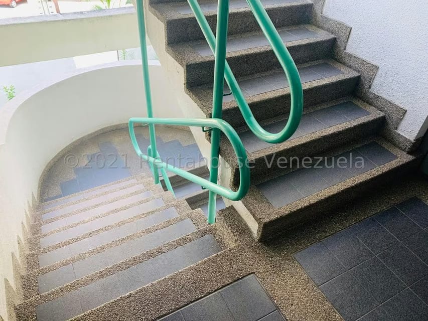 Apartamento (1 Nivel) en Alquiler en La Campiña, Distrito Metropolitano - 27