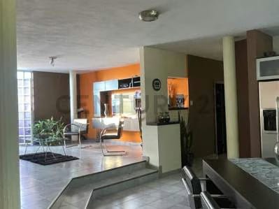 Venta casa lujo amoblada Colon - 4