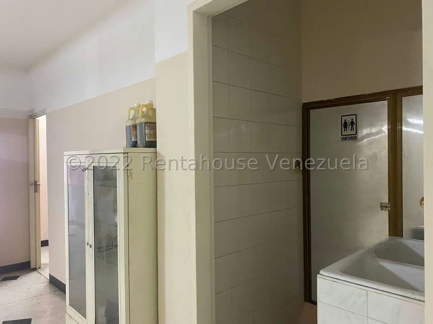 Comercial (Local Comercial) en Venta en Del Este, Lara - 9