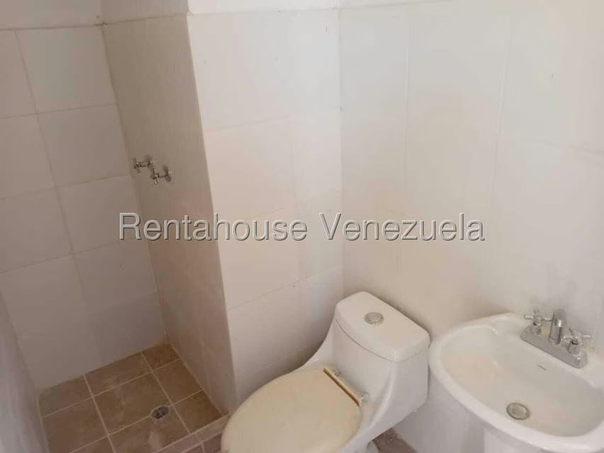 Apartamento (1 Nivel) en Venta en Los Canales de Rio Chico, Miranda - 16
