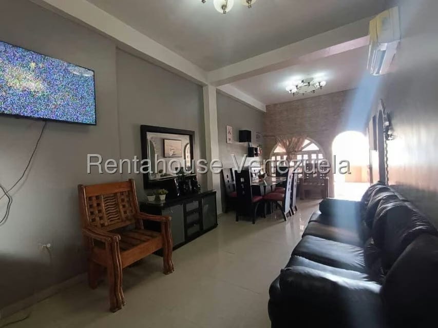 Casa (1 Nivel) en Venta en Jose Felix Ribas, Aragua - 12