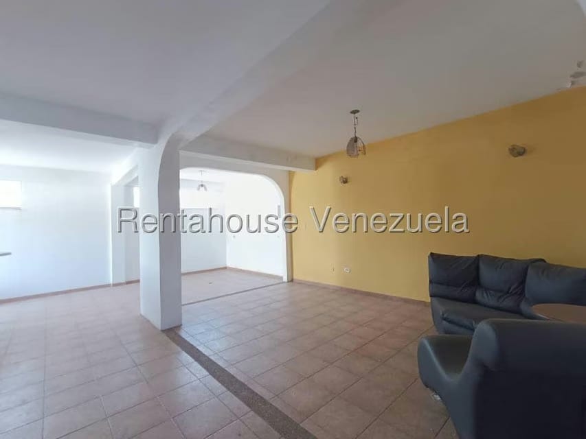 Casa (1 Nivel) en Venta en Jose Felix Ribas, Aragua - 38