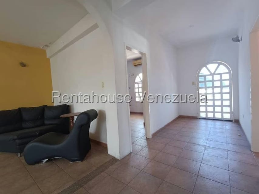 Casa (1 Nivel) en Venta en Jose Felix Ribas, Aragua - 40