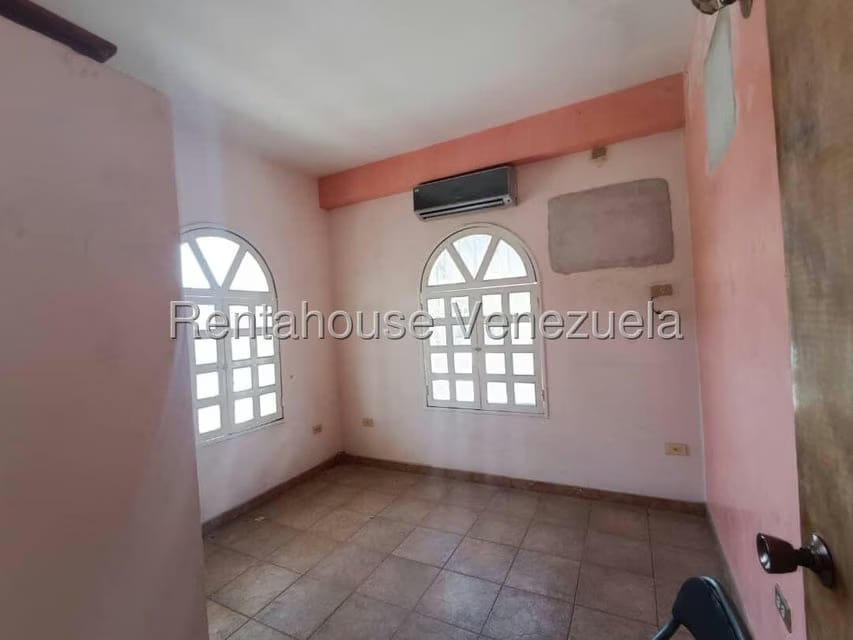 Casa (1 Nivel) en Venta en Jose Felix Ribas, Aragua - 44