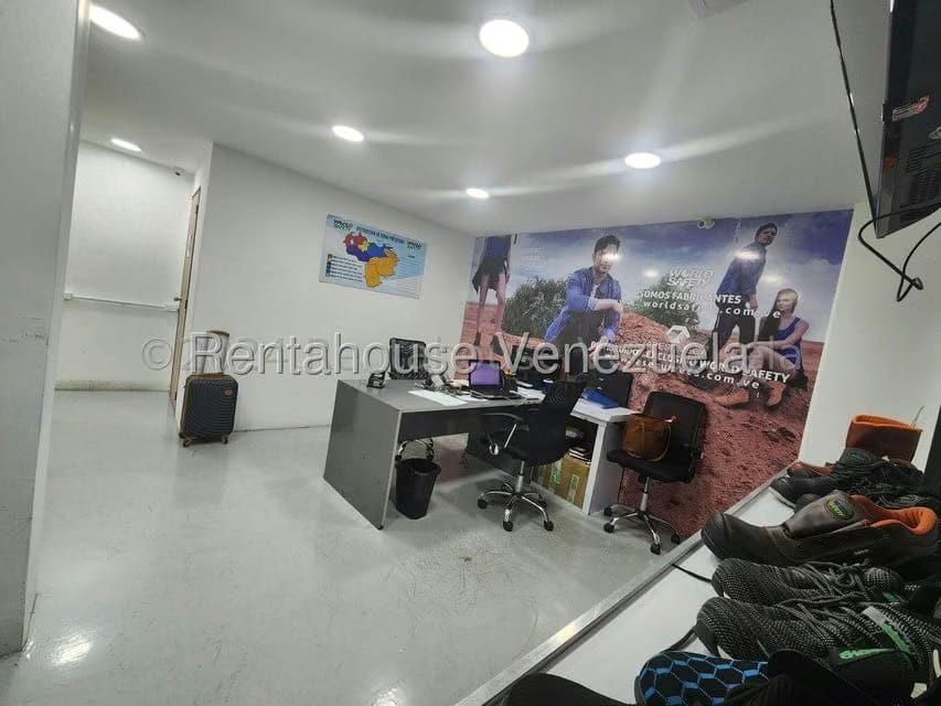 Comercial (Galpon - Deposito) en Venta en El Marques, Distrito Metropolitano - 4