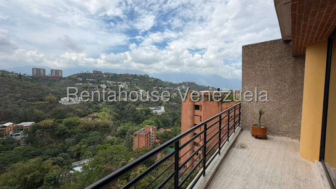 Apartamento (Multiples Niveles) en Alquiler en Los Samanes, Distrito Metropolitano - 11