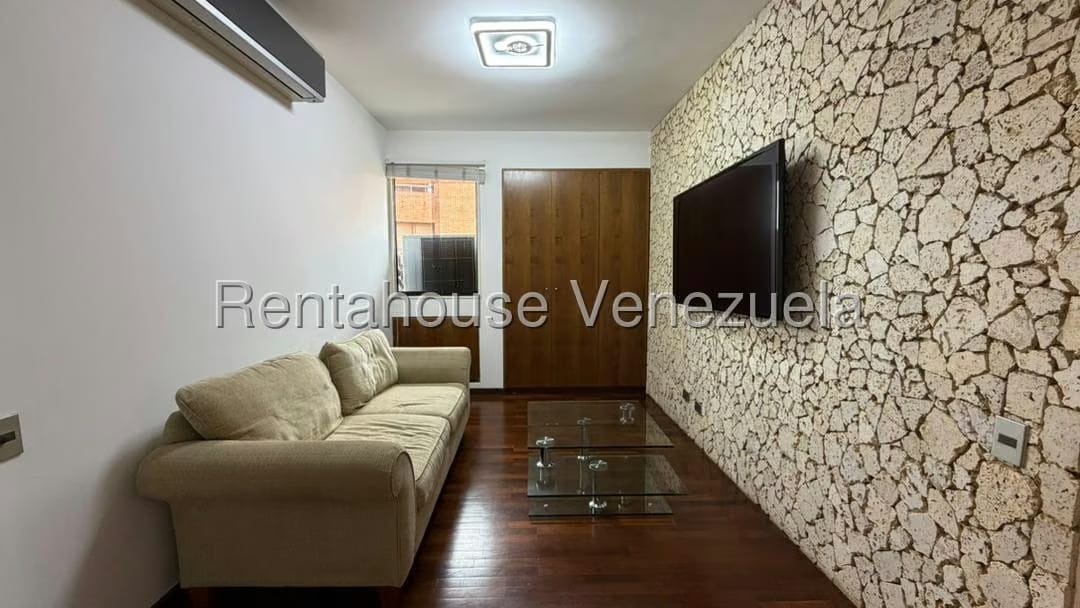 Apartamento (Multiples Niveles) en Alquiler en Los Samanes, Distrito Metropolitano - 22