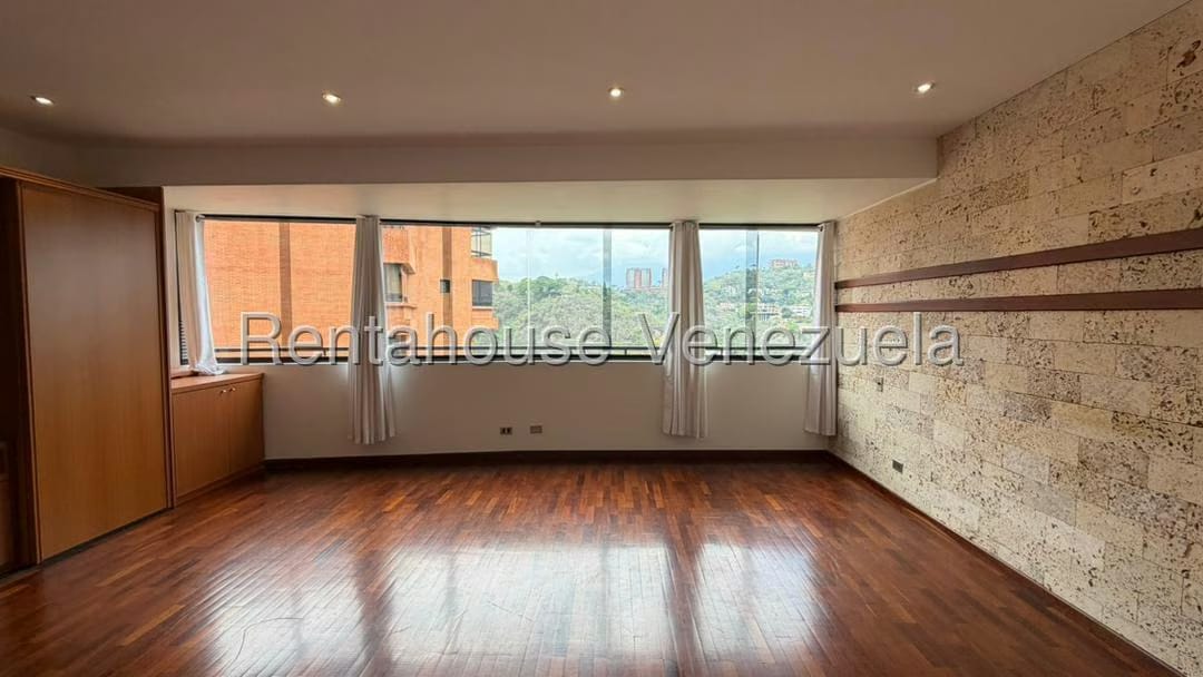 Apartamento (Multiples Niveles) en Alquiler en Los Samanes, Distrito Metropolitano - 31