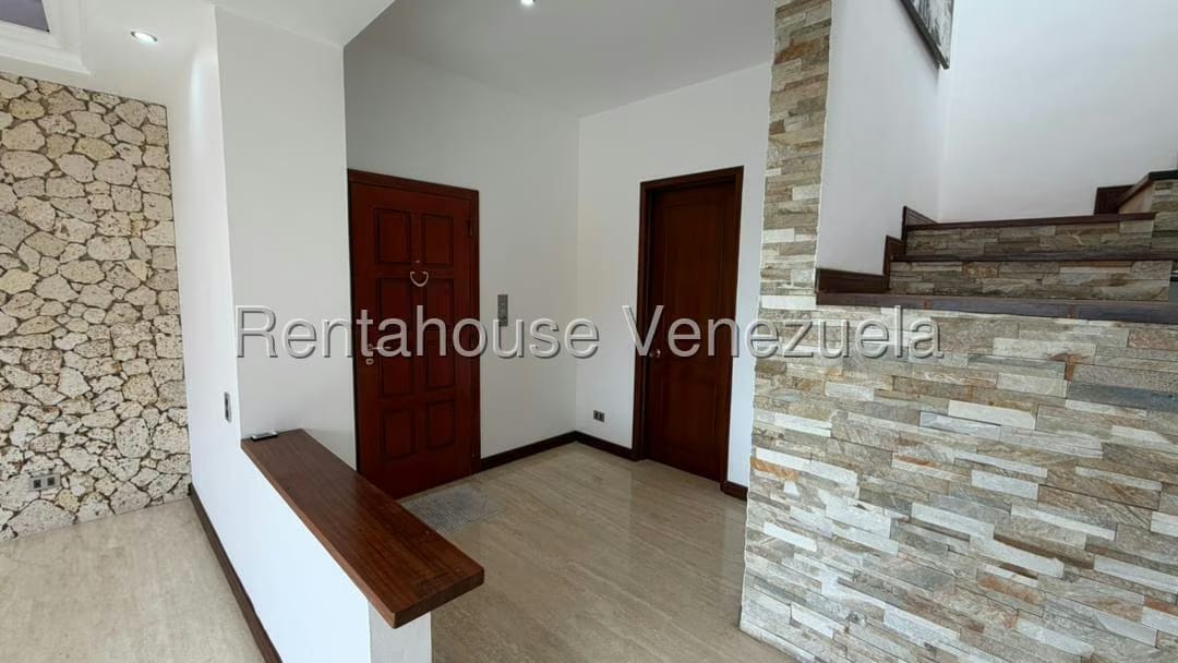 Apartamento (Multiples Niveles) en Alquiler en Los Samanes, Distrito Metropolitano - 6