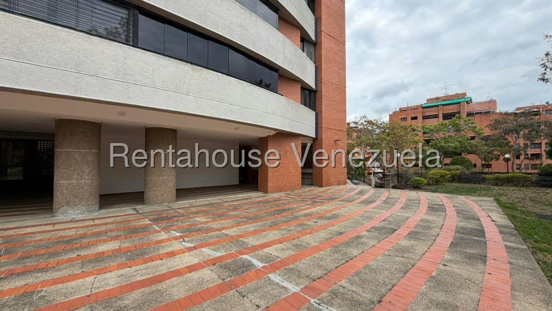 Apartamento (Multiples Niveles) en Alquiler en Los Samanes, Distrito Metropolitano - 57