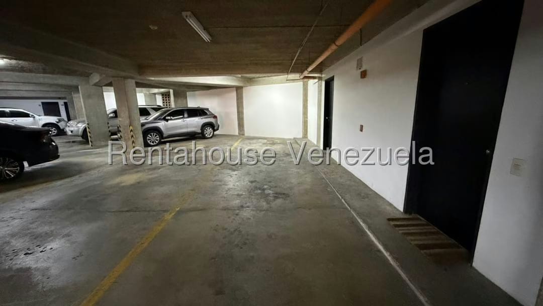 Apartamento (Multiples Niveles) en Alquiler en Los Samanes, Distrito Metropolitano - 63