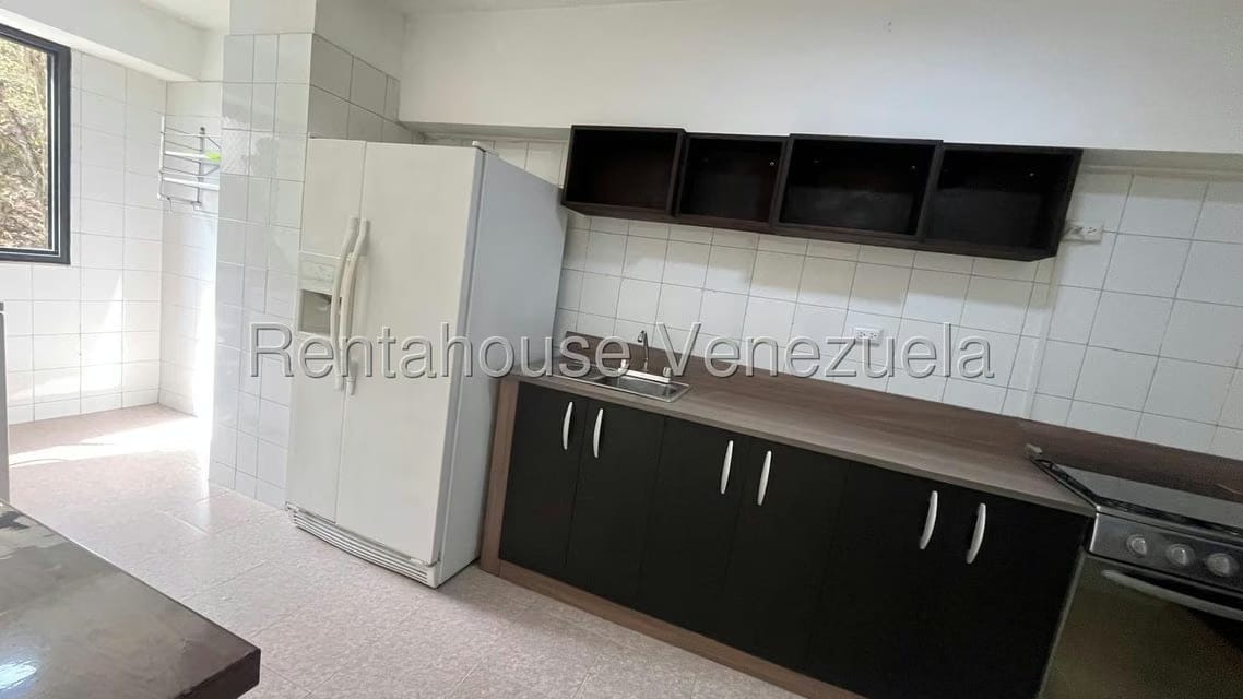 Apartamento (1 Nivel) en Alquiler en Guaicay, Distrito Metropolitano - 5