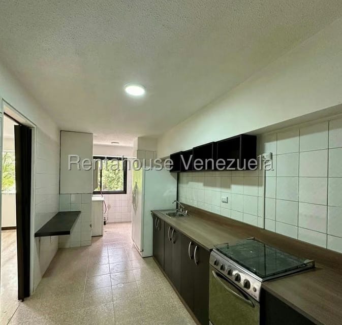Apartamento (1 Nivel) en Alquiler en Guaicay, Distrito Metropolitano - 7