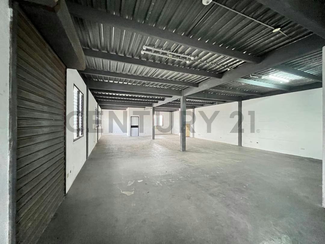 RD - Galpon-Local comercial en Petare - Buena Vista para alquiler 2do piso - 2