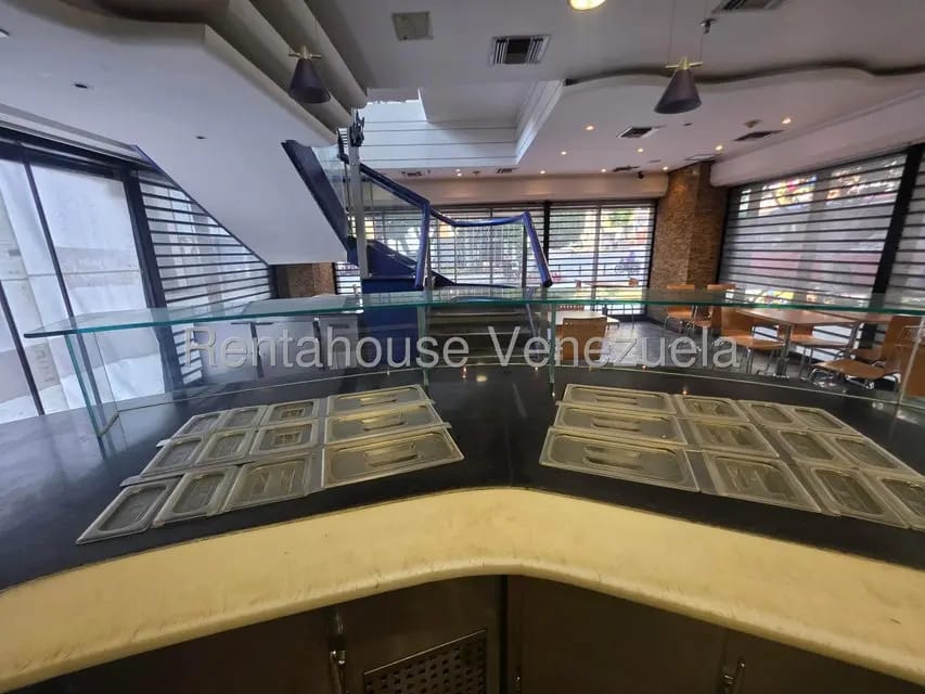 Comercial (Local Comercial) en Alquiler en Chacao, Distrito Metropolitano - 27