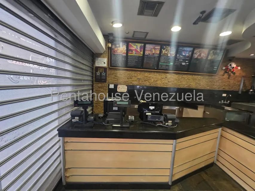 Comercial (Local Comercial) en Alquiler en Chacao, Distrito Metropolitano - 36