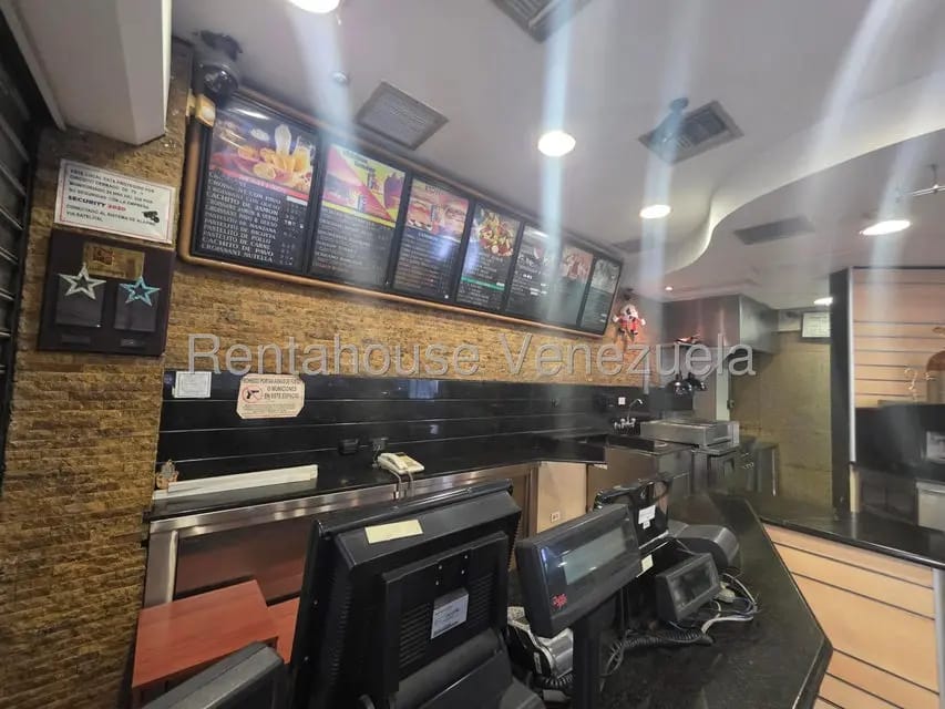 Comercial (Local Comercial) en Alquiler en Chacao, Distrito Metropolitano - 39