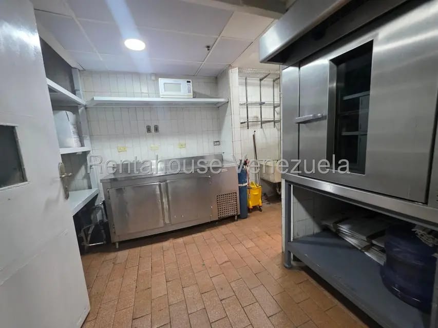 Comercial (Local Comercial) en Alquiler en Chacao, Distrito Metropolitano - 54