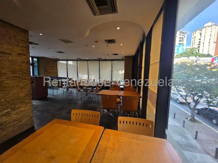 Comercial (Local Comercial) en Alquiler en Chacao, Distrito Metropolitano - 69