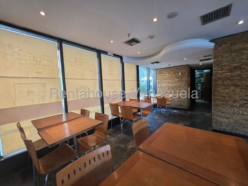Comercial (Local Comercial) en Alquiler en Chacao, Distrito Metropolitano - 76