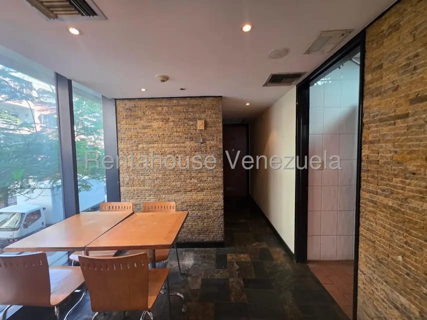 Comercial (Local Comercial) en Alquiler en Chacao, Distrito Metropolitano - 79