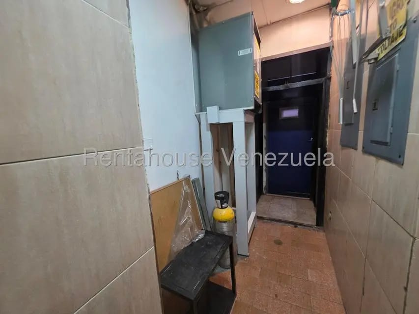 Comercial (Local Comercial) en Alquiler en Chacao, Distrito Metropolitano - 80
