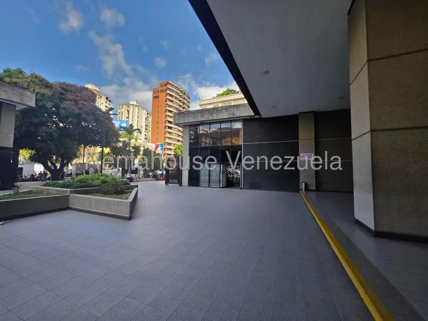 Comercial (Local Comercial) en Alquiler en Chacao, Distrito Metropolitano - 94