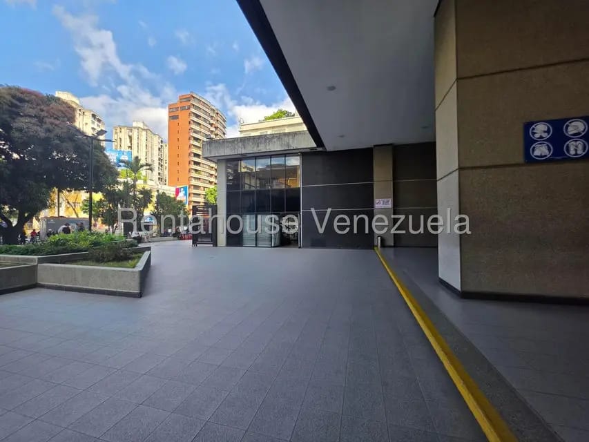 Comercial (Local Comercial) en Alquiler en Chacao, Distrito Metropolitano - 95