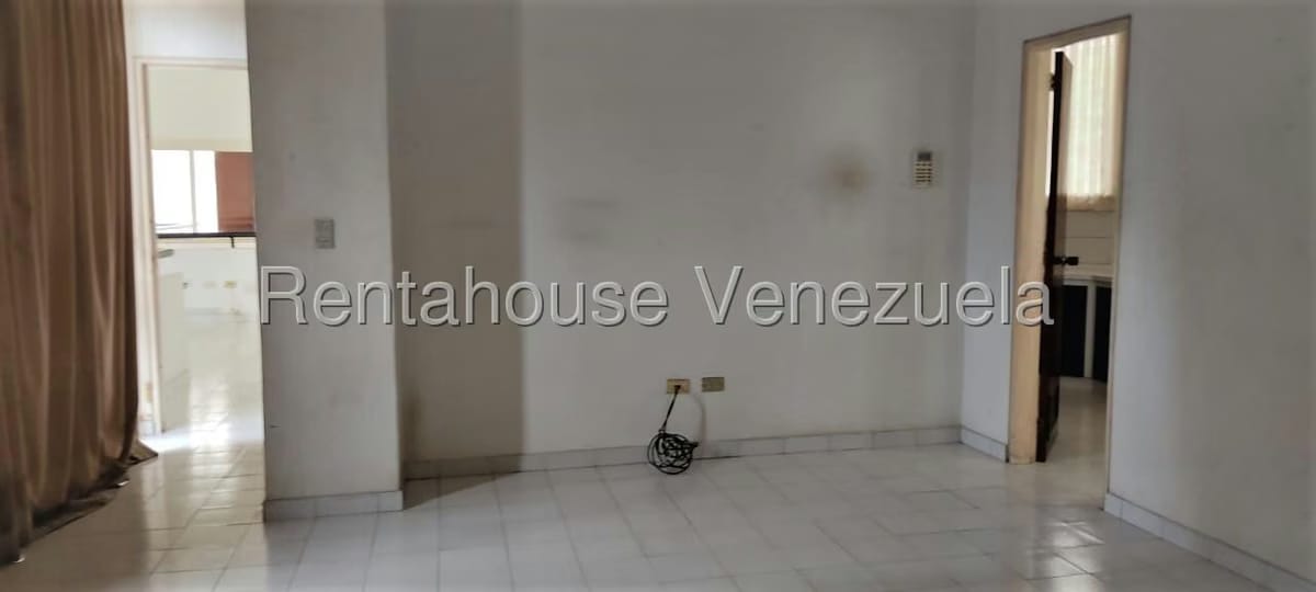 Casa (Duplex) en Venta en Los Picachos, Miranda - 22