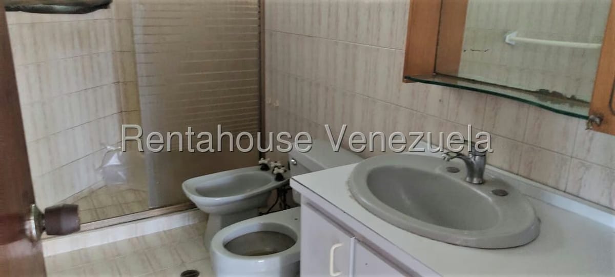 Casa (Duplex) en Venta en Los Picachos, Miranda - 30