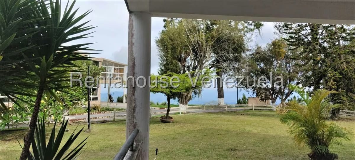Casa (Duplex) en Venta en Los Picachos, Miranda - 56