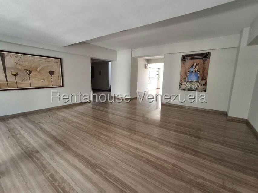 Apartamento (1 Nivel) en Alquiler en Zona Este, Lara - 2