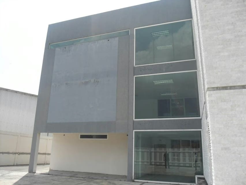 Comercial (Galpon - Deposito) en Venta en Monteserino, Carabobo