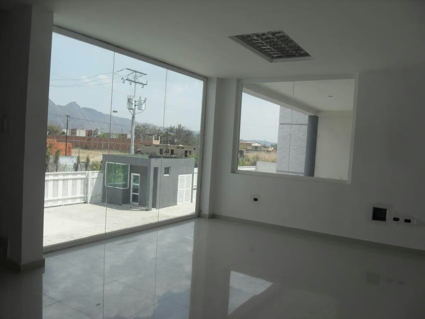 Comercial (Galpon - Deposito) en Venta en Monteserino, Carabobo - 16