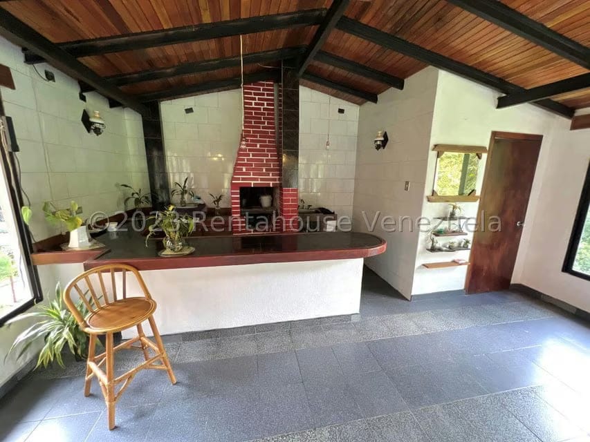 Comercial (Edificio) en Venta en El Junquito, Distrito Metropolitano - 29