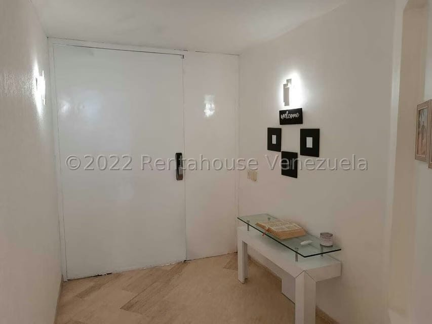 Casa (1 Nivel) en Venta en Altos de Guataparo, Carabobo - 2