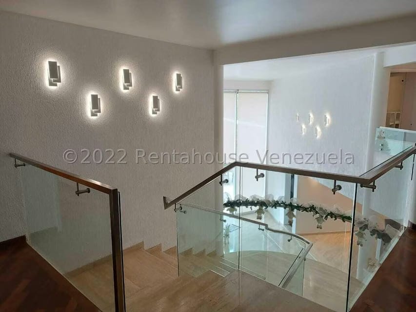 Casa (1 Nivel) en Venta en Altos de Guataparo, Carabobo - 28