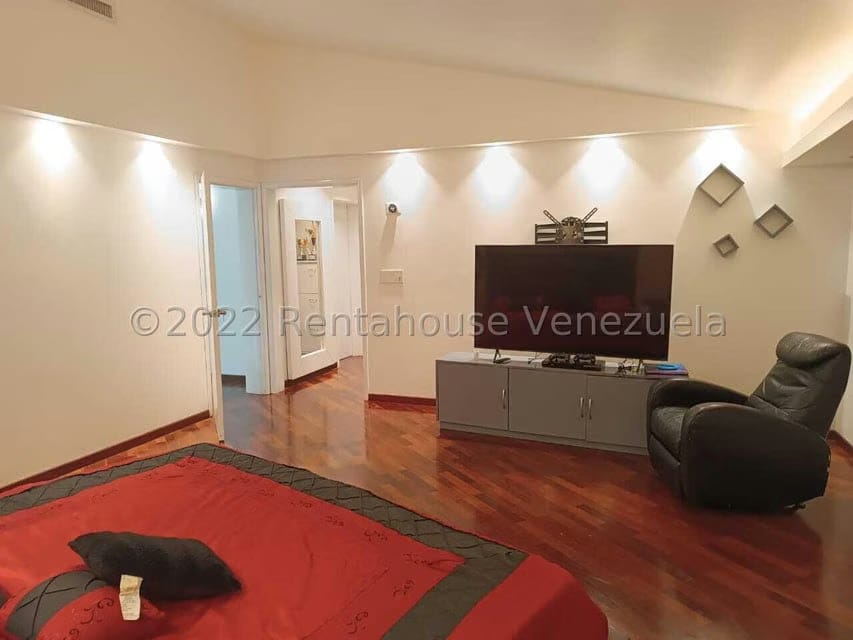 Casa (1 Nivel) en Venta en Altos de Guataparo, Carabobo - 34