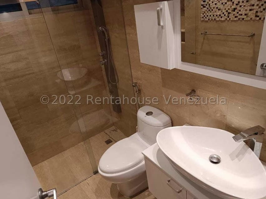 Casa (1 Nivel) en Venta en Altos de Guataparo, Carabobo - 45