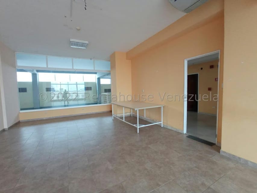 Comercial (Oficina) en Alquiler en Castillito, Carabobo - 6