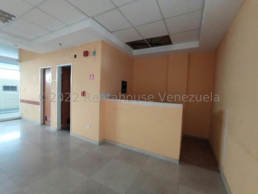Comercial (Oficina) en Alquiler en Castillito, Carabobo - 10