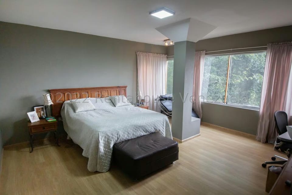 Casa (Multipes Niveles) en Venta en Alto Hatillo, Distrito Metropolitano - 19