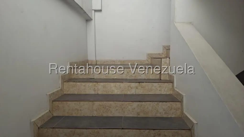 Apartamento (1 Nivel) en Venta en Porlamar, Nueva Esparta - 2