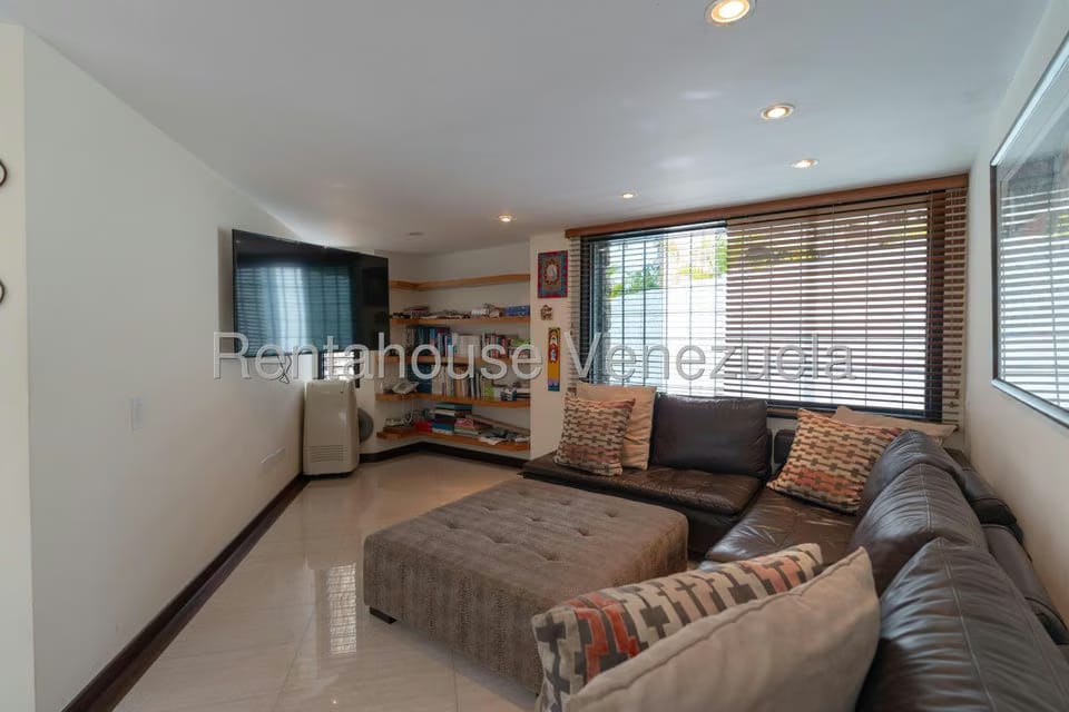 Casa (Multipes Niveles) en Venta en La Lagunita Country Club, Distrito Metropolitano - 27