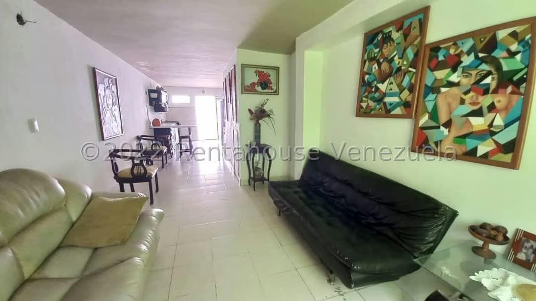Casa (Duplex) en Venta en Villa Antigua, Portuguesa - 19