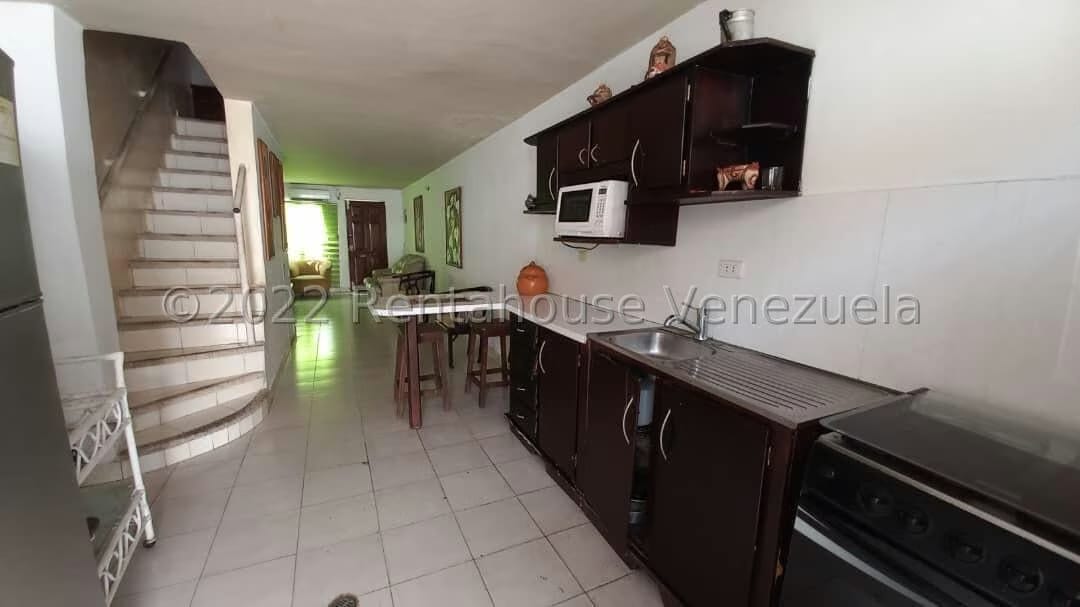 Casa (Duplex) en Venta en Villa Antigua, Portuguesa - 21