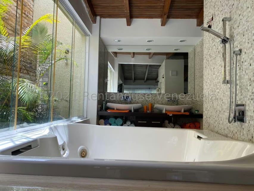 Casa (1 Nivel) en Venta en Oripoto, Distrito Metropolitano - 30