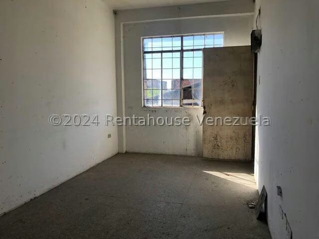 Comercial (Local Comercial) en Alquiler en La Candelaria, Carabobo - 13